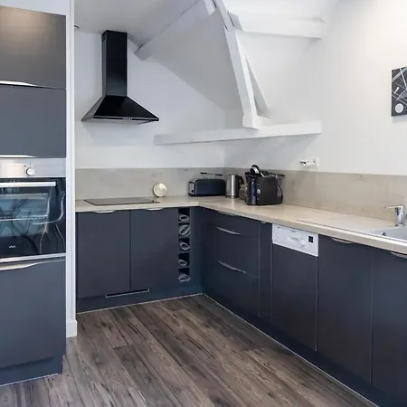 Quiet Riverside Apartment With Views And Parking- Bristol Exterior photo